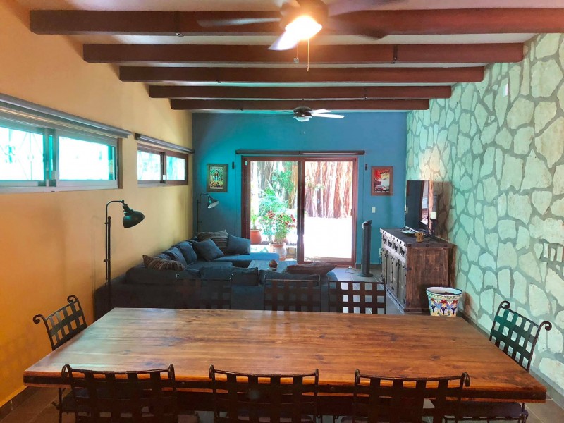 living room pool and banyan view