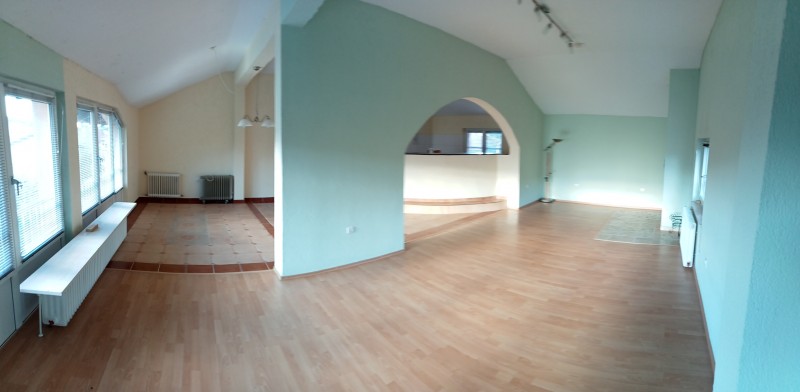 2ndFL-Conference/Living room